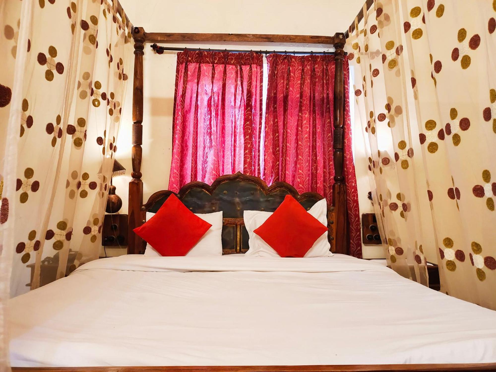 Sisodia Hotel & Resorts จ๊อดปูร์ ภายนอก รูปภาพ