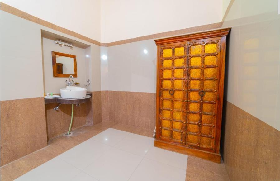 Sisodia Hotel & Resorts จ๊อดปูร์ ภายนอก รูปภาพ